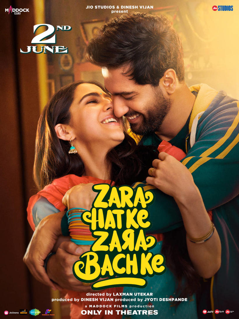 Zara Hatke Zara Bach Ke portrait poster
